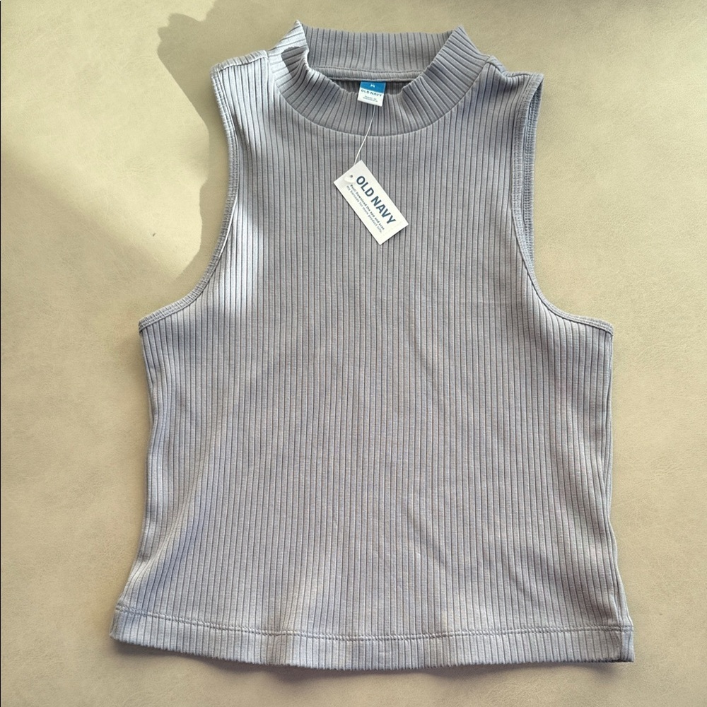 💸CLEARANCE 4/$15💸 Old Navy Light Gray Ribbed Tank Top NWT